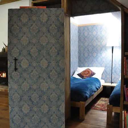 Forreset - Lesny Apartament, Sauna I Balia Jacuzzi Gietrzwałd