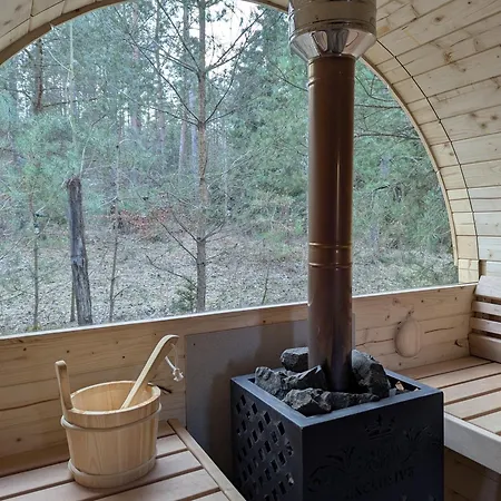 Forreset - Lesny Apartament, Sauna I Balia Jacuzzi Gietrzwałd